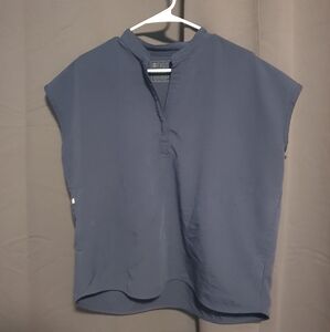 Figs Women's Navy Scrub Top